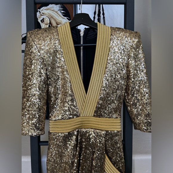 Zhivago Eye of Horus Gold Sequin Should Pads Dress Size 4 - Picture 2 of 11
